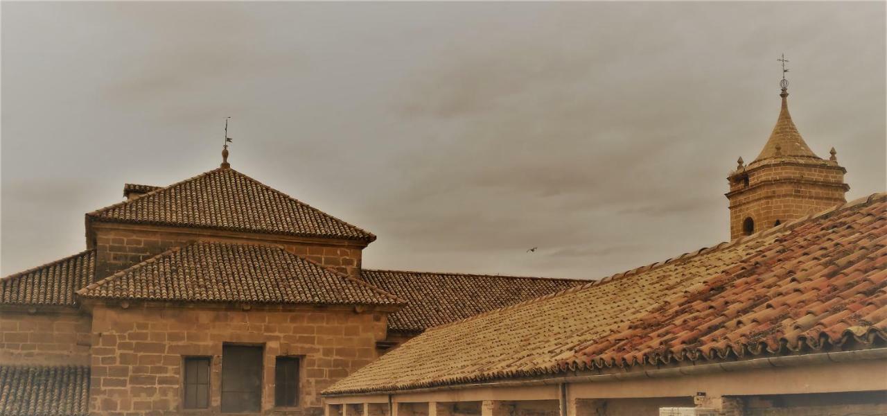 Vivienda Turistica Bufer Appartement Úbeda Buitenkant foto